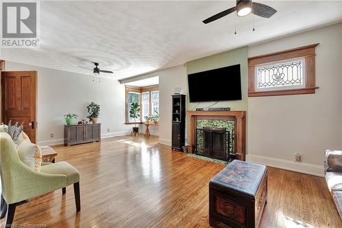 167 William Street, Brantford, ON - Indoor Photo Showing Living Room With Fireplace