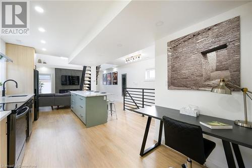 198 Dundurn Street S, Hamilton, ON - Indoor Photo Showing Kitchen