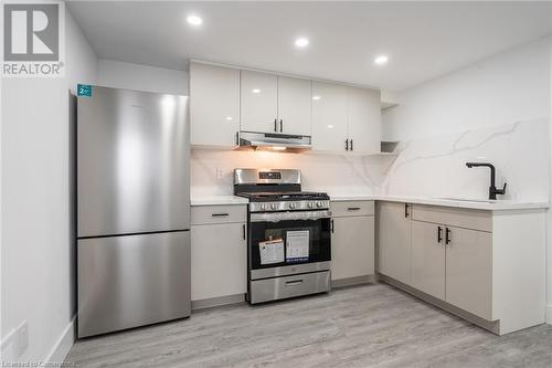 29 Northgate Drive Unit# 3, Hamilton, ON - Indoor Photo Showing Kitchen