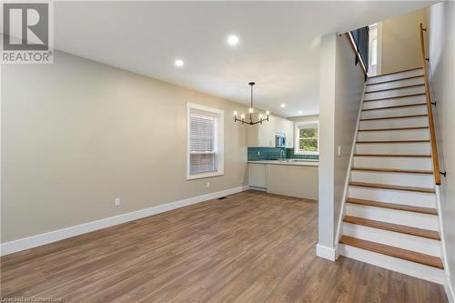 452 Jackson Street W, Hamilton, ON - Indoor Photo Showing Other Room