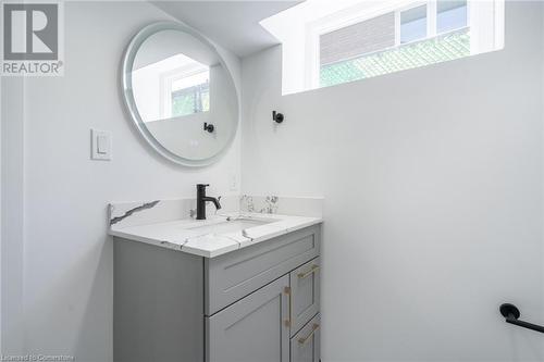 29 Northgate Drive Unit# 2, Hamilton, ON - Indoor Photo Showing Bathroom