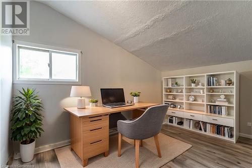 15 Agnes Street, Hamilton, ON - Indoor Photo Showing Office