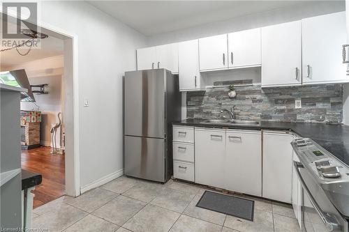 15 Agnes Street, Hamilton, ON - Indoor Photo Showing Kitchen With Double Sink