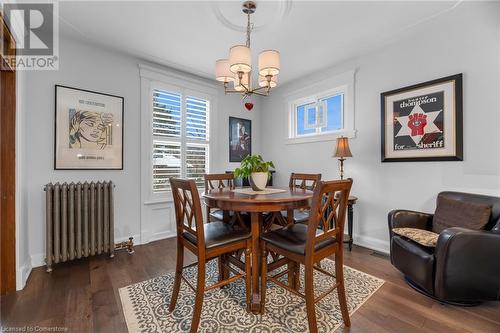 27 Mountain Street, Grimsby, ON - Indoor Photo Showing Dining Room