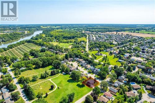 1 Meadowlea Court, Caledonia, ON - Outdoor With View