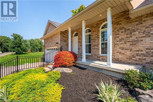 1 Meadowlea Court, Caledonia, ON - Outdoor With Deck Patio Veranda