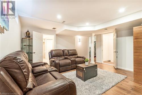 Fourth level family room - 91 Hedge Lawn Drive, Grimsby, ON - Indoor Photo Showing Living Room