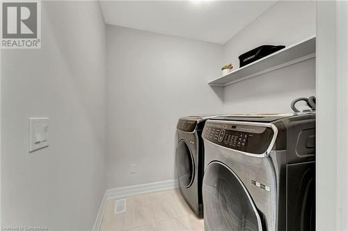 117 Freedom Crescent, Hamilton, ON - Indoor Photo Showing Laundry Room