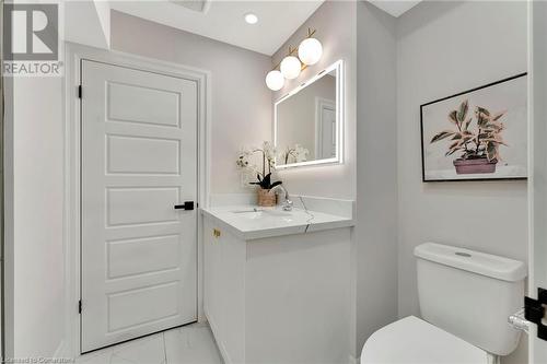 117 Freedom Crescent, Hamilton, ON - Indoor Photo Showing Bathroom