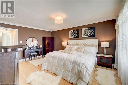 96 Lakeside Drive, Grimsby, ON - Indoor Photo Showing Bedroom