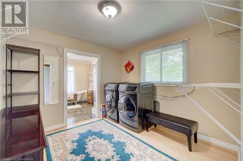 96 Lakeside Drive, Grimsby, ON - Indoor Photo Showing Laundry Room