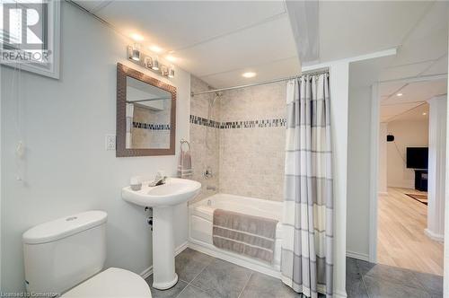 96 Lakeside Drive, Grimsby, ON - Indoor Photo Showing Bathroom