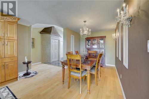 96 Lakeside Drive, Grimsby, ON - Indoor Photo Showing Dining Room