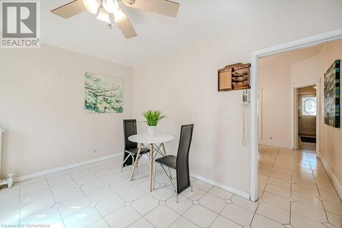 22 Niagara Street, Hamilton, ON - Indoor Photo Showing Dining Room