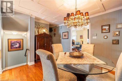 89 Larraine Avenue, Dundas, ON - Indoor Photo Showing Dining Room