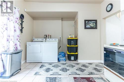 567 Mary Street, Hamilton, ON - Indoor Photo Showing Laundry Room