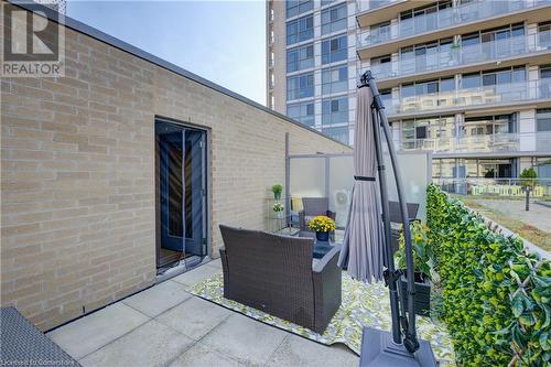 1940 Ironstone Drive Unit# 304, Burlington, ON - Outdoor With Balcony With Exterior