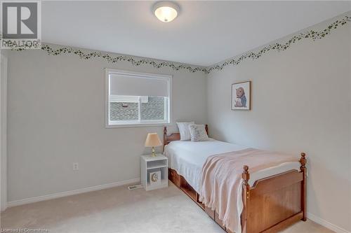 22 Hepburn Crescent, Hamilton, ON - Indoor Photo Showing Bedroom