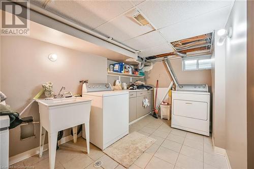 78 Valleyview Drive, Ancaster, ON - Indoor Photo Showing Laundry Room