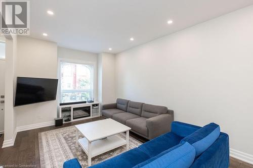 77 William Street, Hamilton, ON - Indoor Photo Showing Living Room