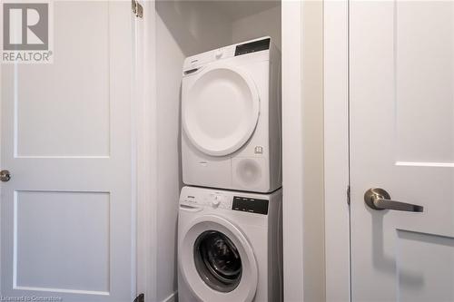 15 Queen Street S Unit# 1503, Hamilton, ON - Indoor Photo Showing Laundry Room