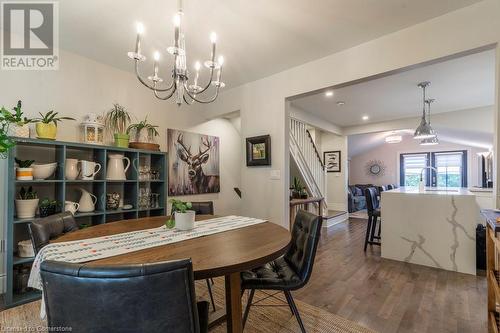 30 Picton Street W, Hamilton, ON - Indoor Photo Showing Dining Room