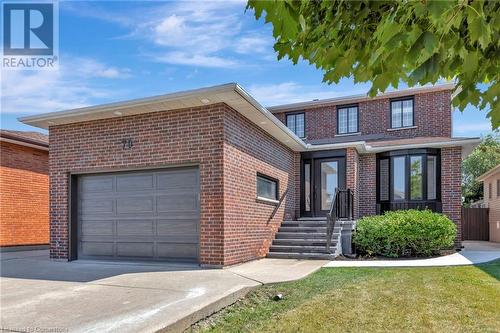 79 Trenholme Crescent, Hamilton, ON - Outdoor With Facade