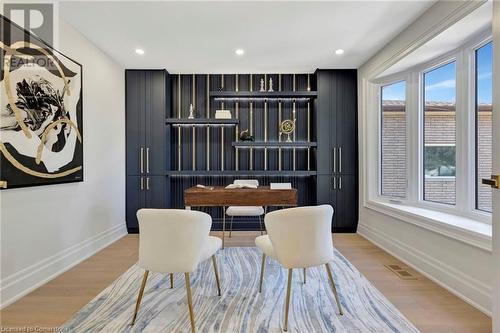 79 Trenholme Crescent, Hamilton, ON - Indoor Photo Showing Dining Room