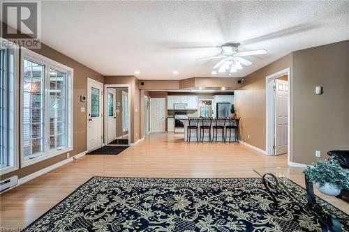 16 Durham Road, Stoney Creek, ON - Indoor Photo Showing Other Room