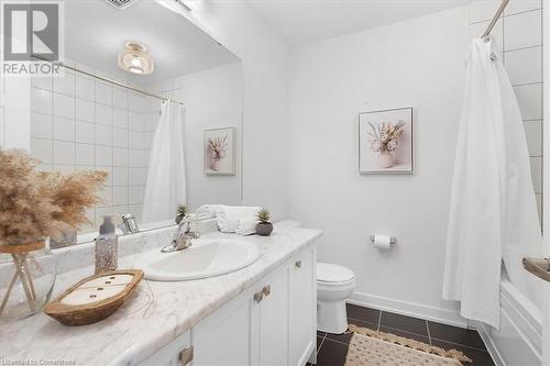 252 Kinsman Drive, Binbrook, ON - Indoor Photo Showing Bathroom