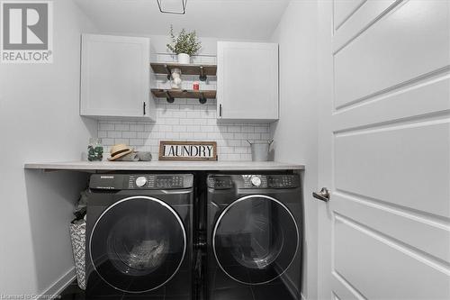 252 Kinsman Drive, Binbrook, ON - Indoor Photo Showing Laundry Room