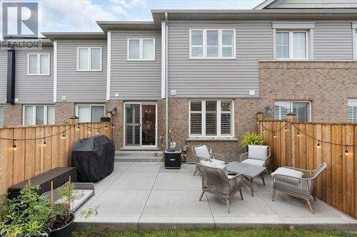 252 Kinsman Drive, Binbrook, ON - Outdoor With Deck Patio Veranda With Exterior