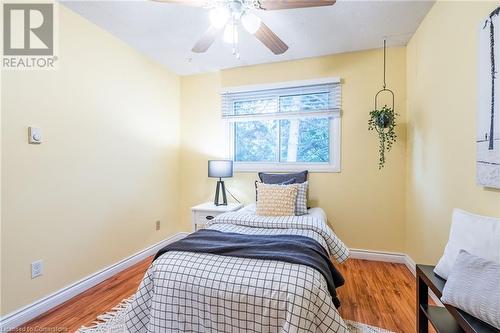 5029 Pinedale Avenue Unit# 64, Burlington, ON - Indoor Photo Showing Bedroom