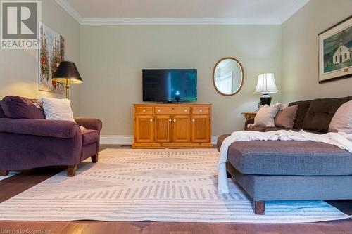 377 Hess Street S, Hamilton, ON - Indoor Photo Showing Bedroom