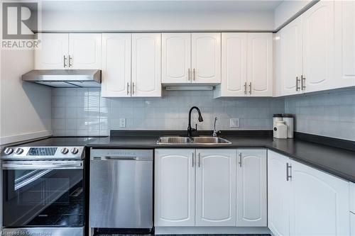 384 Limeridge Road E Unit# 11, Hamilton, ON - Indoor Photo Showing Kitchen With Double Sink