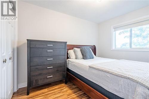 384 Limeridge Road E Unit# 11, Hamilton, ON - Indoor Photo Showing Bedroom