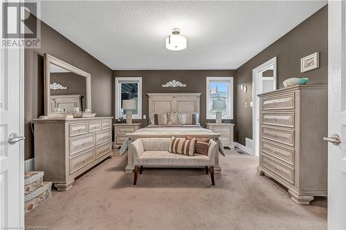 34 Penfold Court, Mount Hope, ON - Indoor Photo Showing Bedroom