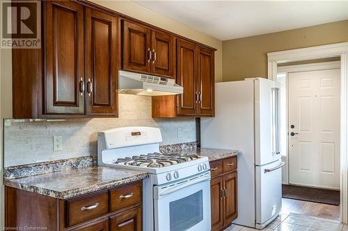 40 Michael Drive N, Port Colborne, ON - Indoor Photo Showing Kitchen