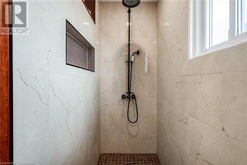 40 Michael Drive N, Port Colborne, ON - Indoor Photo Showing Bathroom