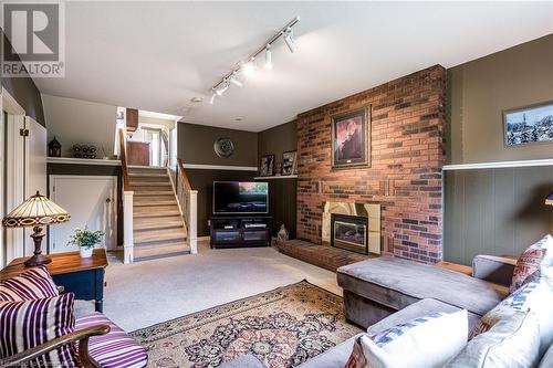 40 Michael Drive N, Port Colborne, ON - Indoor Photo Showing Other Room With Fireplace