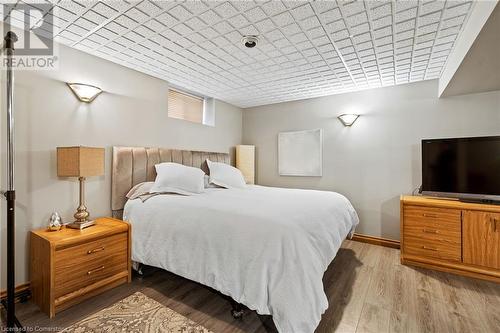 369 Queenston Street, St. Catharines, ON - Indoor Photo Showing Bedroom