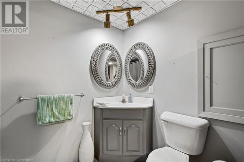 369 Queenston Street, St. Catharines, ON - Indoor Photo Showing Bathroom