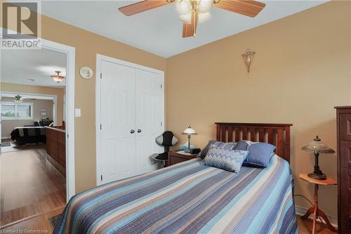 193 Tanglewood Drive, Hamilton, ON - Indoor Photo Showing Bedroom