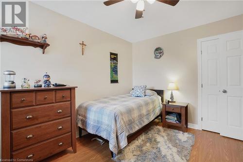 193 Tanglewood Drive, Hamilton, ON - Indoor Photo Showing Bedroom