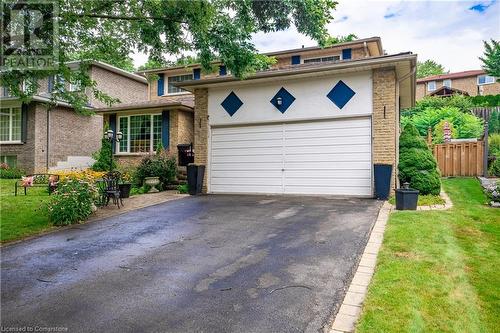 62 Bridlewood Drive, Dundas, ON - Outdoor