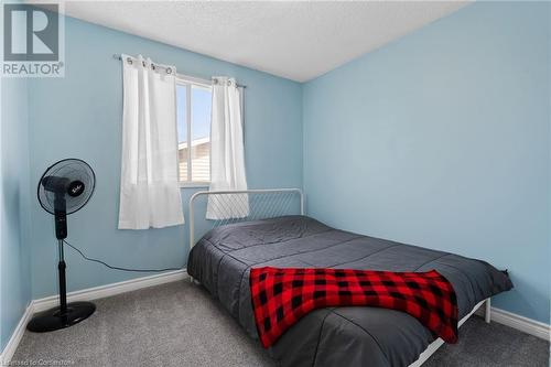 7693 Ronnie Crescent, Niagara Falls, ON - Indoor Photo Showing Bedroom