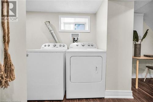 248 Murray Street, Brantford, ON - Indoor Photo Showing Laundry Room