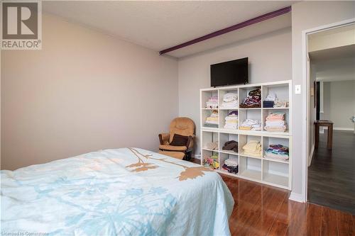 21 Knightsbridge Road Unit# 1602, Brampton, ON - Indoor Photo Showing Bedroom