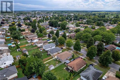 7976 Paddock Trail Drive, Niagara Falls, ON - Outdoor With View