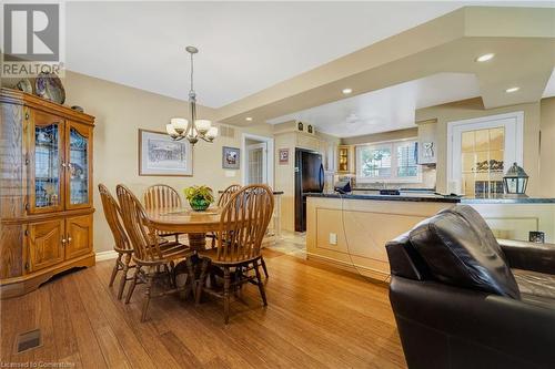 59 Mountbatten Drive, Hamilton, ON - Indoor Photo Showing Dining Room